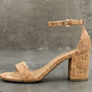 Report “Pamela” Natural Block Heel in Cork with Ankle Strap